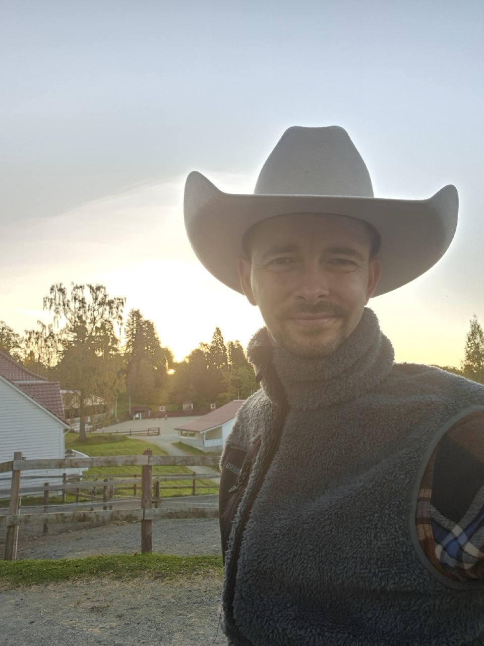 Andreas with cowboy hat